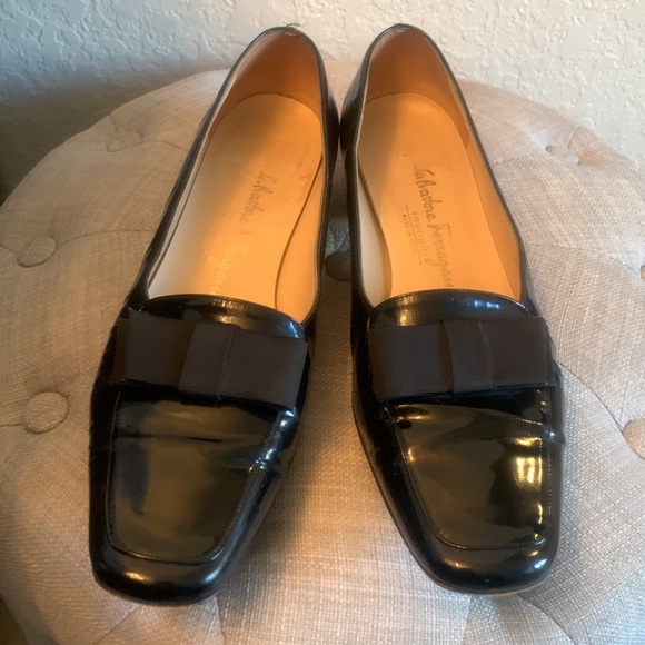 Salvatore Ferragamo dress shoes - Picture 3 of 8